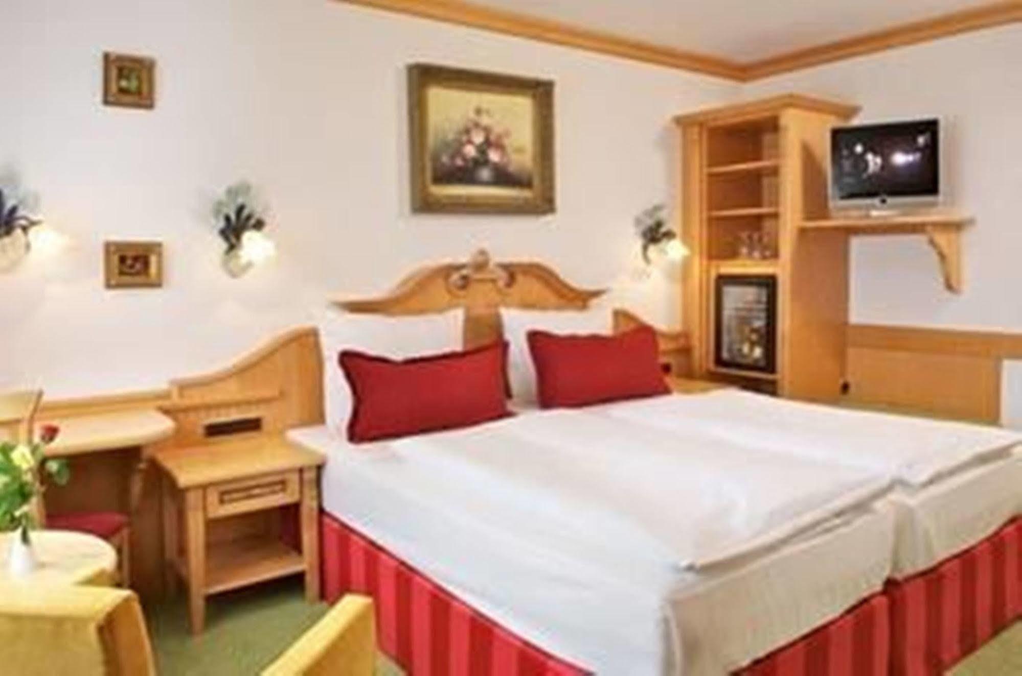Park Hotel Laim München Szoba fotó